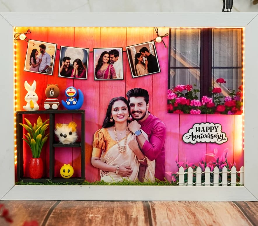 Personalized Wooden Engraved Photo Frame - Gift for Couples